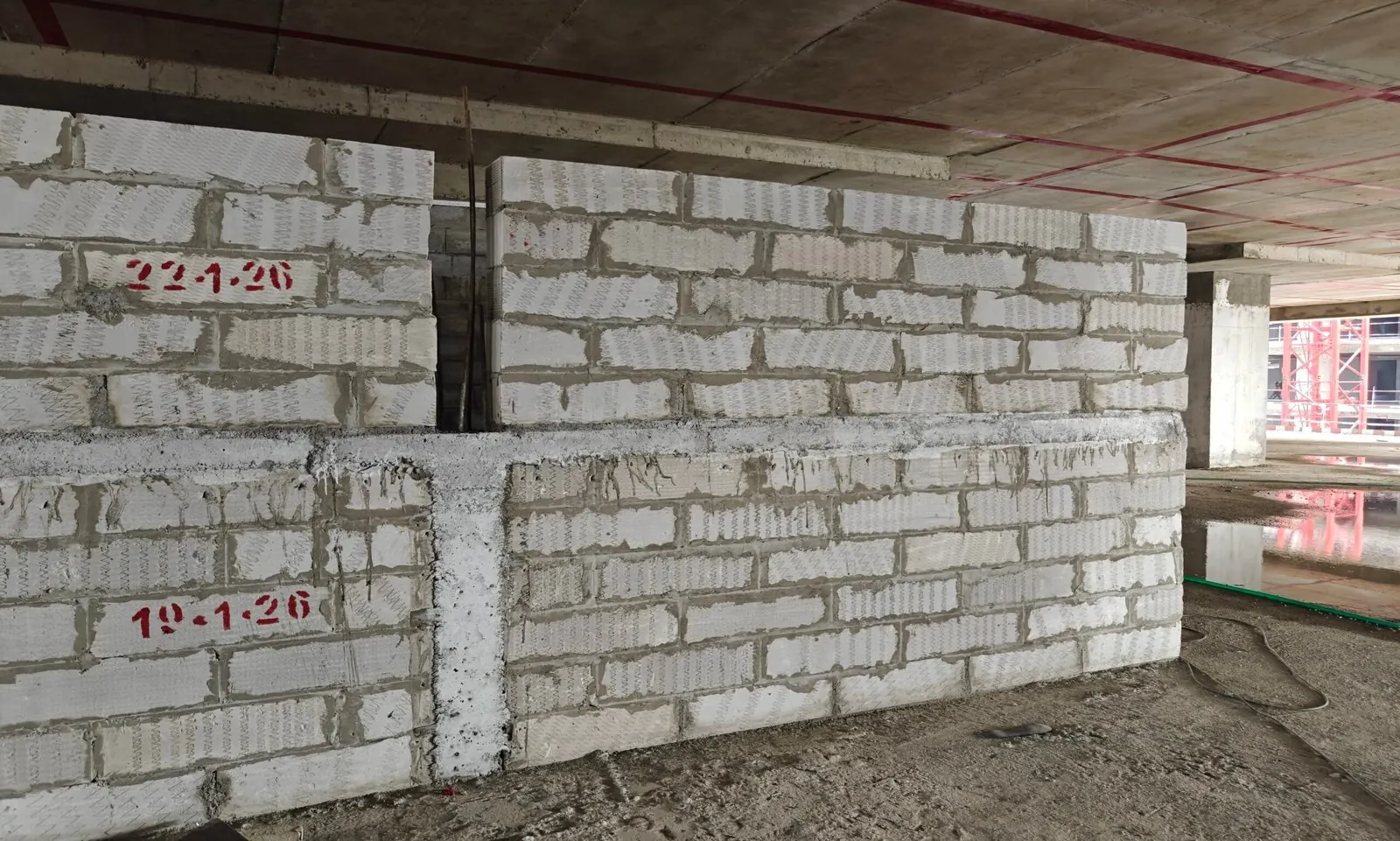 Brick & Block Laying Machine